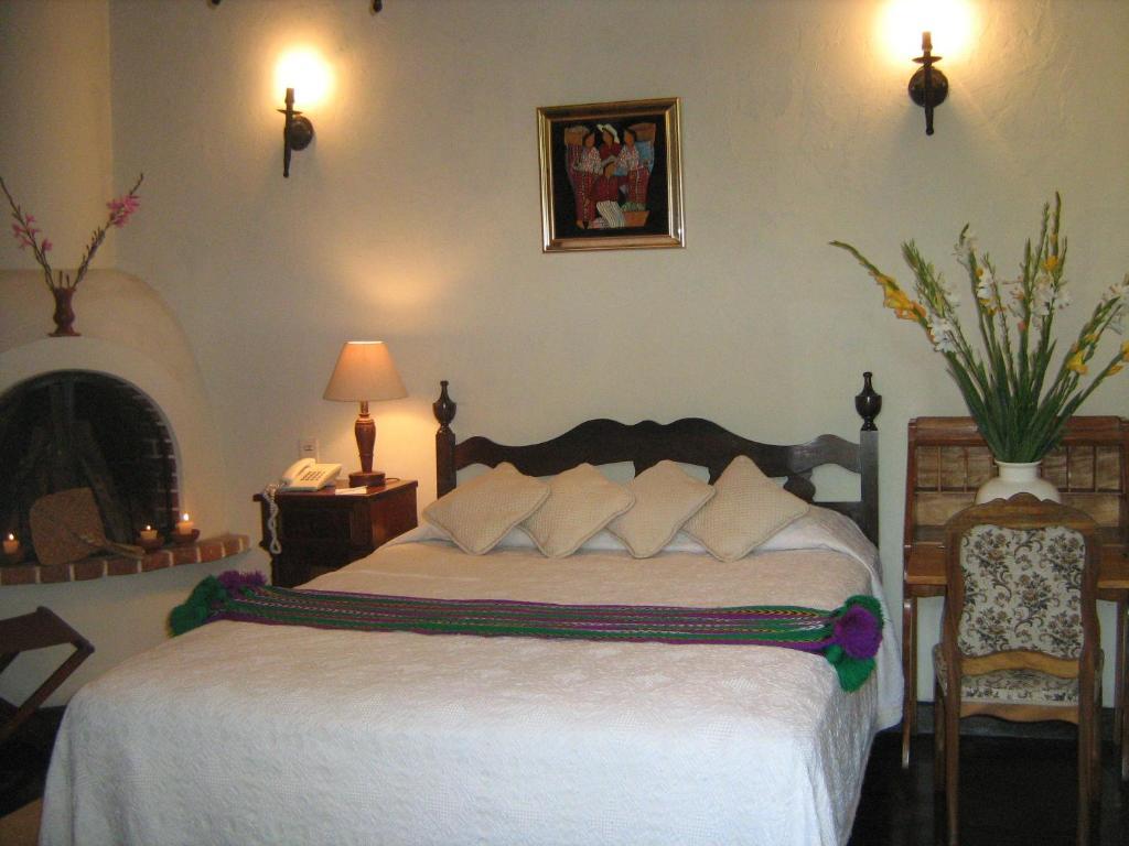 Hotel Posada De Maria أنتيغوا غواتيمالا الغرفة الصورة